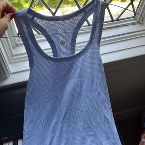 Lululemon tank top size 4 long